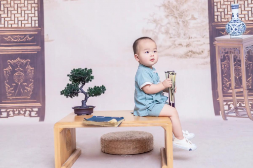 包头宝宝反复发烧呕吐